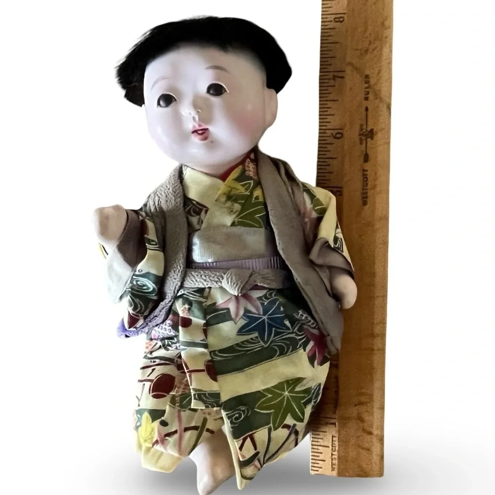 Vintage 1960s Ichamatsu Doll